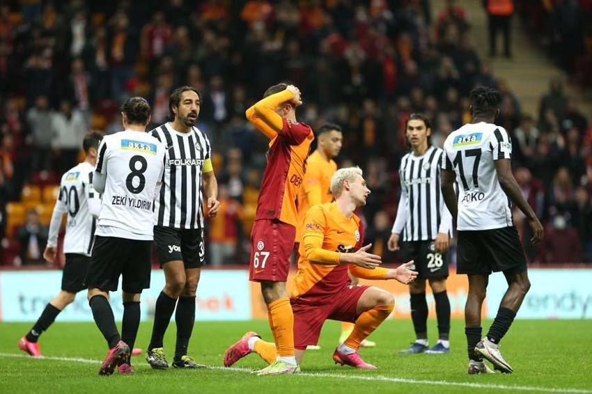 Mustafa Denizli Fenerbahçe iddialarına yanıt verdi: Orada birçok arkadaşım var ve...