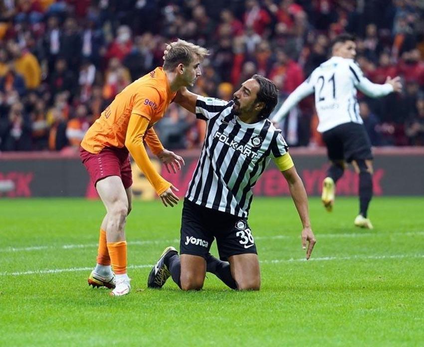 Cüneyt Çakır'ın penaltısını yorumladı Galatasaray'ın yıldızına ilginç bir benzetme yaptı! 'Çakar çakmak gibi'