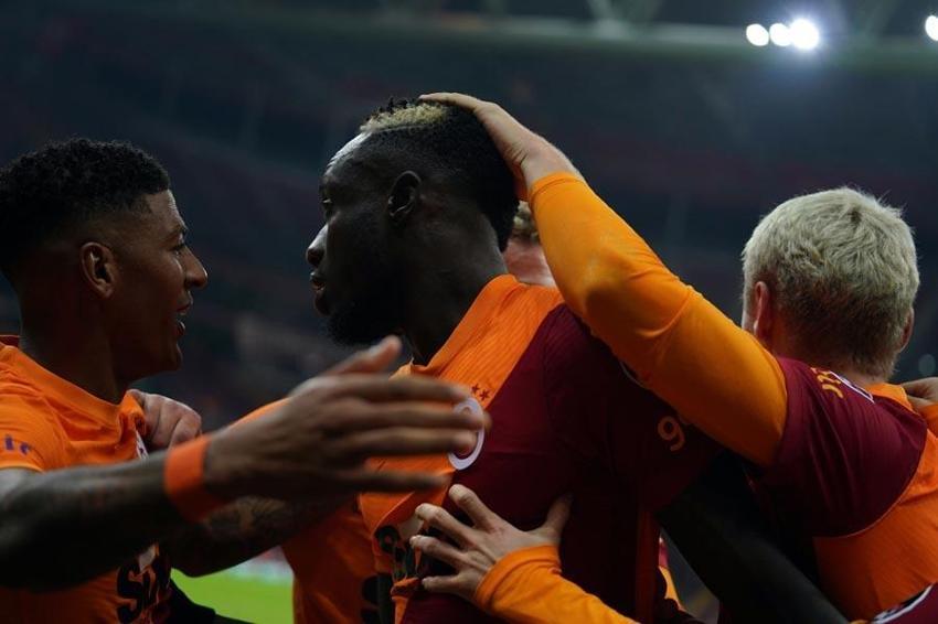 Cüneyt Çakır'ın penaltısını yorumladı Galatasaray'ın yıldızına ilginç bir benzetme yaptı! 'Çakar çakmak gibi'