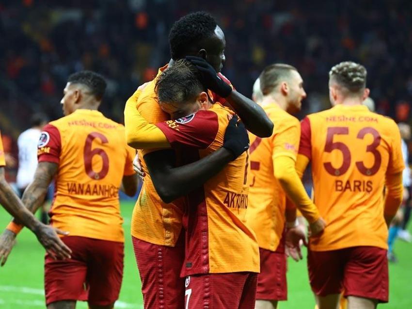 Cüneyt Çakır'ın penaltısını yorumladı Galatasaray'ın yıldızına ilginç bir benzetme yaptı! 'Çakar çakmak gibi'