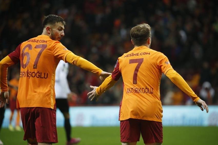 3 eski hakemin Cüneyt Çakır yorumu Galatasaraylıları şok etti! Karar doğru...