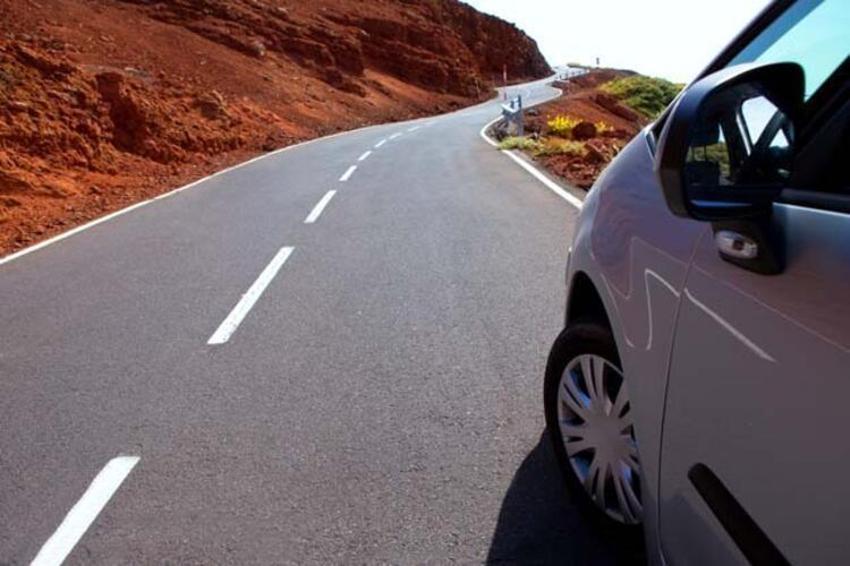 İşte otomobillerdeki bilmeniz gereken gizli özellikler! Açılması gerekiyor...