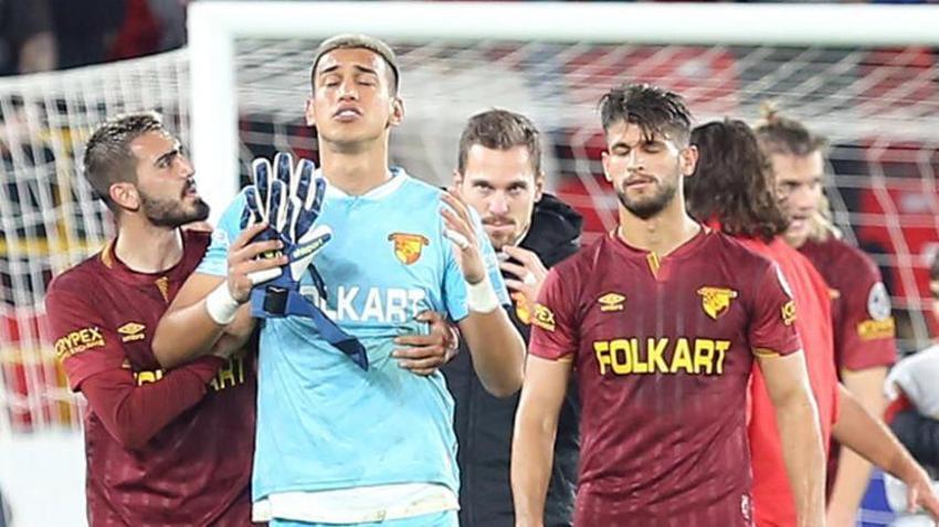 Herkes 5 hafta sonra gelen galibiyet için sandı ama... Acı gerçek maçtan sonra ortaya çıktı İrfan Can Eğribayat gözyaşlarını tutamadı