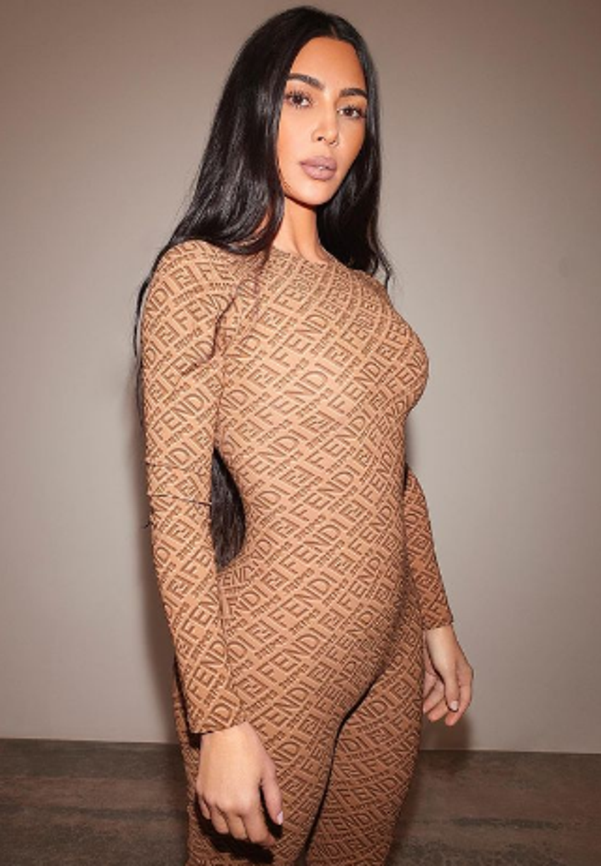 Kim Kardashian gündemden düşmüyor! Yine aynı şeyi yaptı...