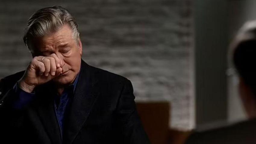Alec Baldwin korkunç olayı gözyaşları içinde açıklamıştı!  Ünlü oyuncu herkesi şaşırttı...