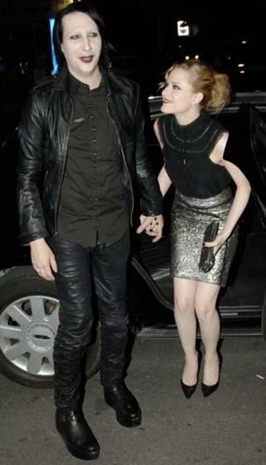 Evan Rachel Wood'dan, Marilyn Manson hakkında olay iddia: Oğlumu taciz edeceği...