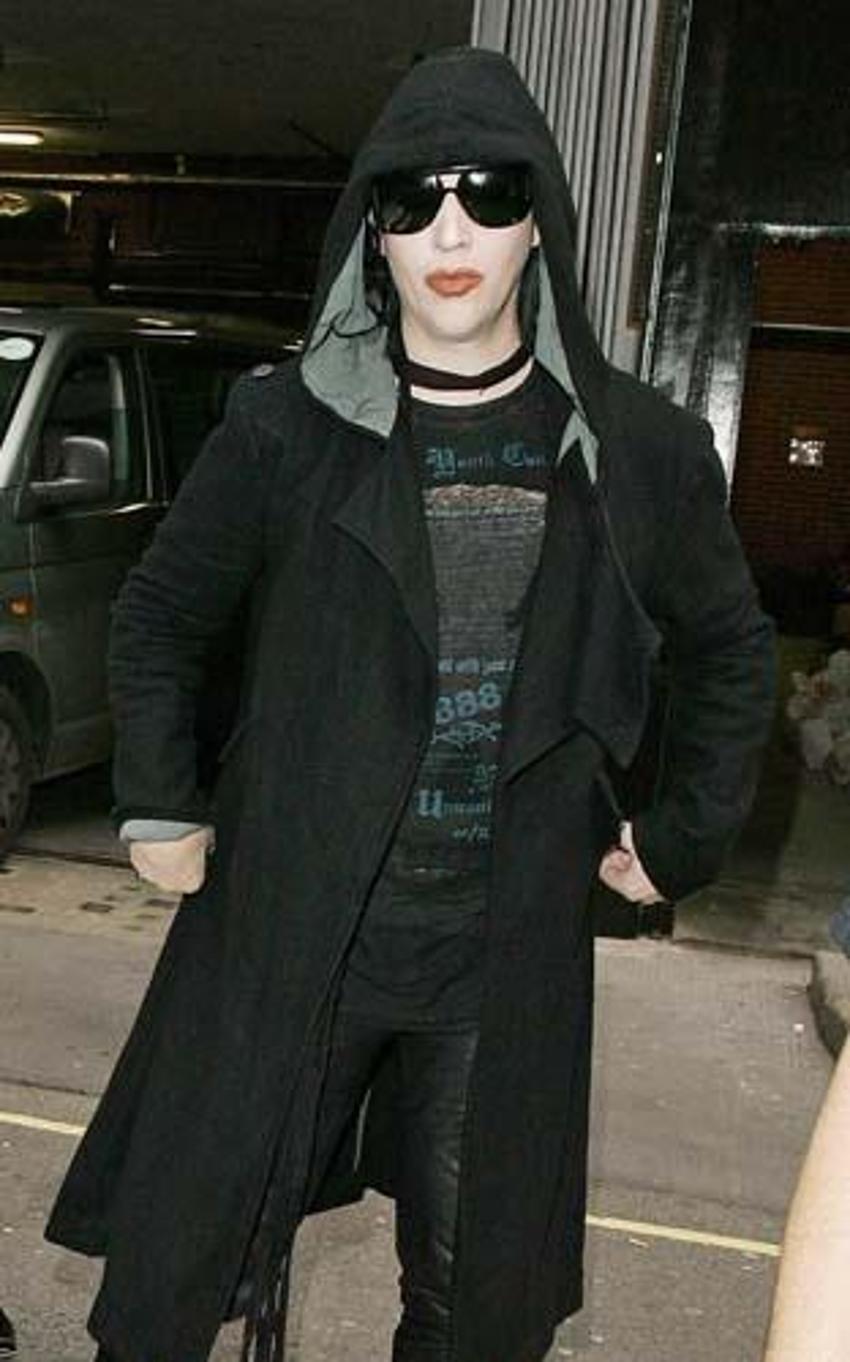 Evan Rachel Wood'dan, Marilyn Manson hakkında olay iddia: Oğlumu taciz edeceği...