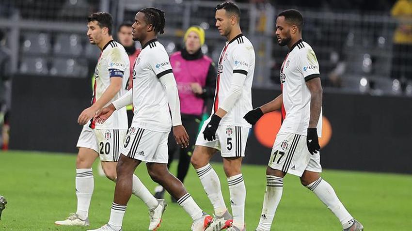 Beşiktaş 20 yıl sonra bir ilki başardı! Fenerbahçe'den sonra tarihe geçti!  Hezimet; rekor kırdı...