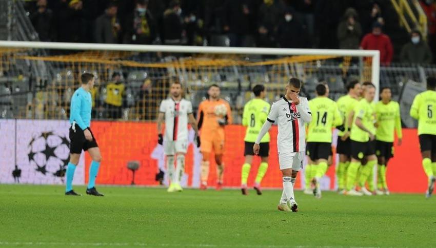 Beşiktaş 20 yıl sonra bir ilki başardı! Fenerbahçe'den sonra tarihe geçti!  Hezimet; rekor kırdı...
