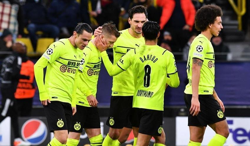 Beşiktaş 20 yıl sonra bir ilki başardı! Fenerbahçe'den sonra tarihe geçti!  Hezimet; rekor kırdı...
