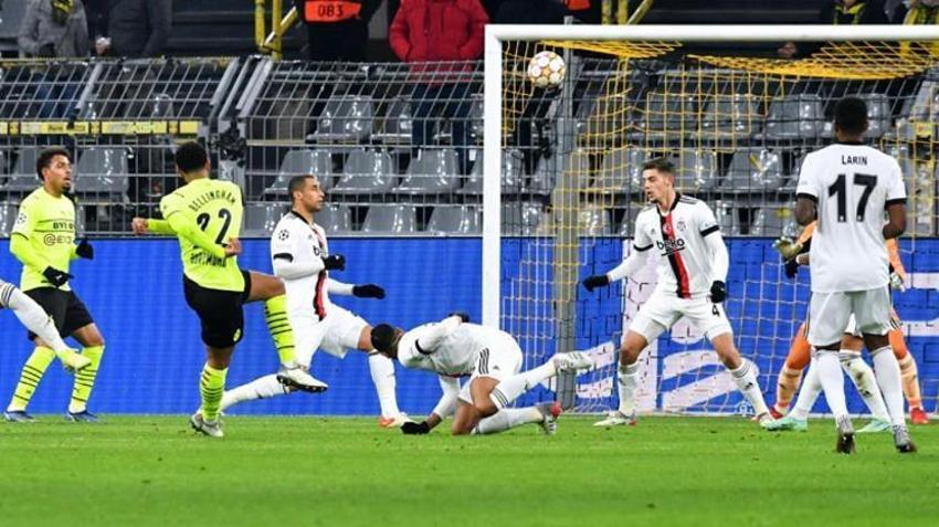 Dün geceki skandal hakem kararına Mario Gomez bile isyan etti! 'Patron benim...'