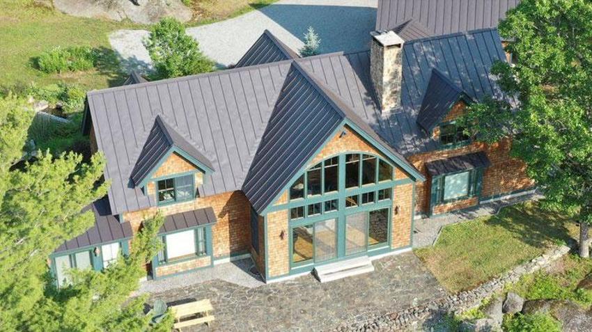 Sapık milyarder Jeffrey Epstein'ın malikanesinden çıkanlar dünyayı şaşkına çevirdi! 