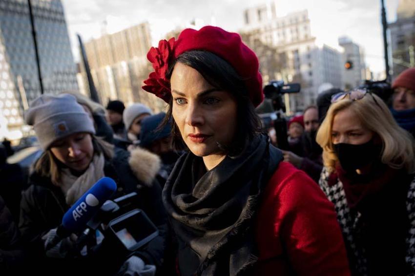 Sapık milyarder Jeffrey Epstein'ın malikanesinden çıkanlar dünyayı şaşkına çevirdi! 