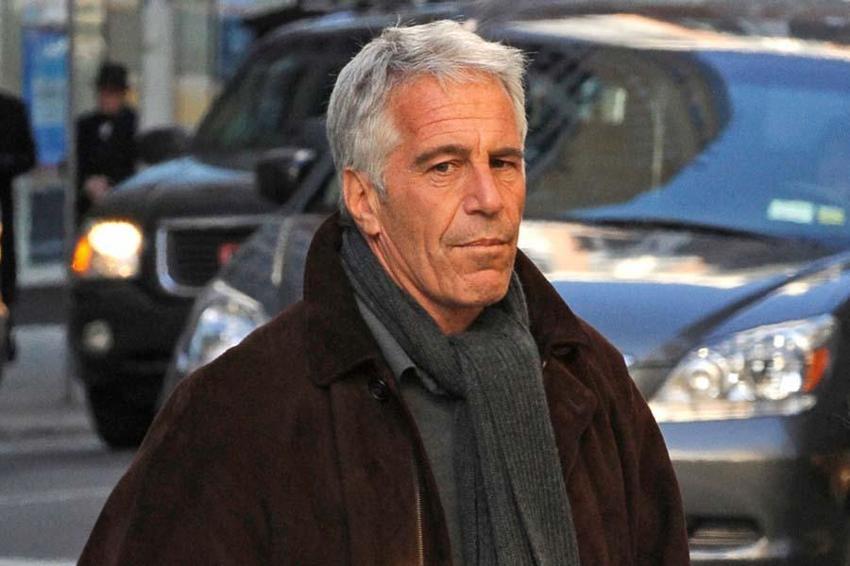 Sapık milyarder Jeffrey Epstein'ın malikanesinden çıkanlar dünyayı şaşkına çevirdi! 