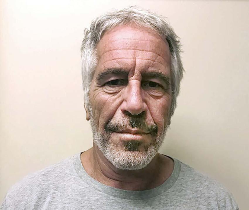 Sapık milyarder Jeffrey Epstein'ın malikanesinden çıkanlar dünyayı şaşkına çevirdi! 