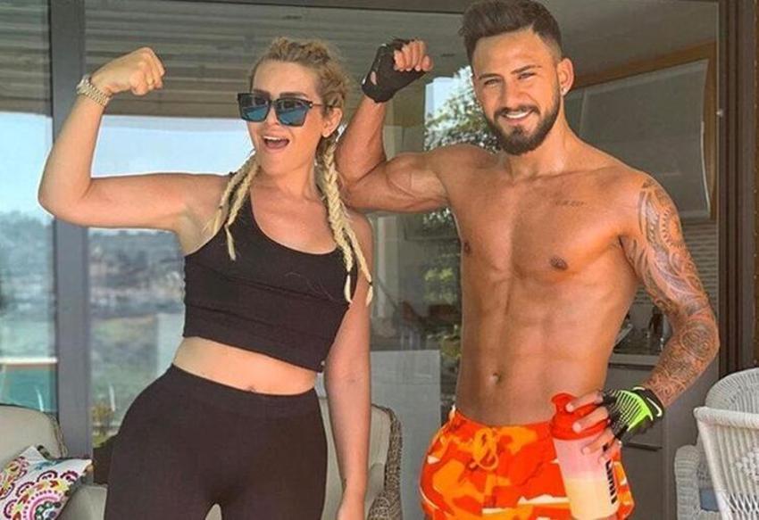 Gökhan Çıra'dan sarmaş dolaş paylaşım! Yüzünü böyle gizledi...