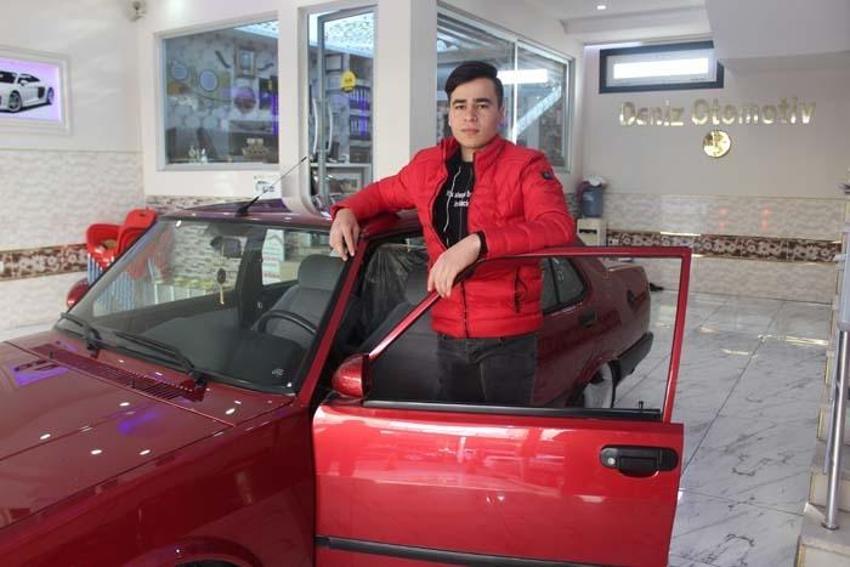 2001 model Tofaş'ın fiyatı şaşkına çevirdi! 130 bin lira teklif ettiler ama vermedi, telefonları susmuyor...