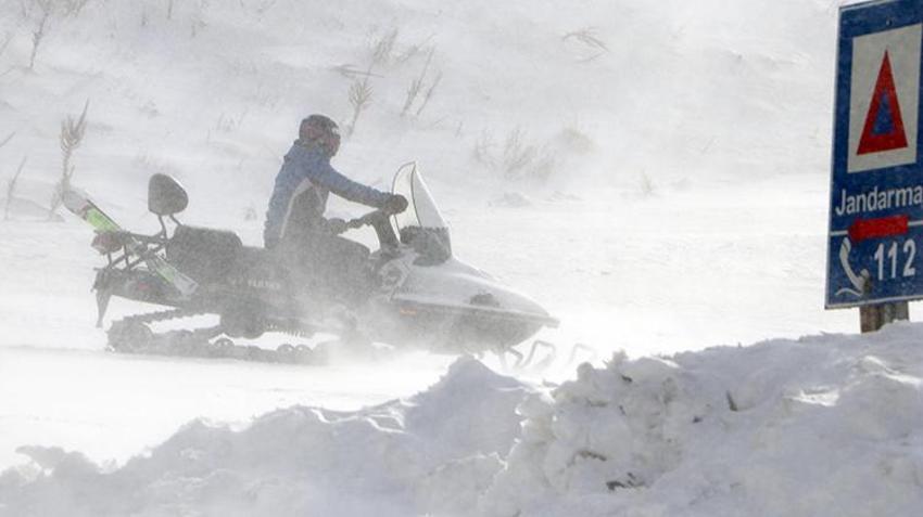 Kar geri döndü! Şimdiden 30 santimi aştı, Meteoroloji'den art arda son dakika uyarıları geliyor, alarm seviyesine geçildi, onlarca kentte...
