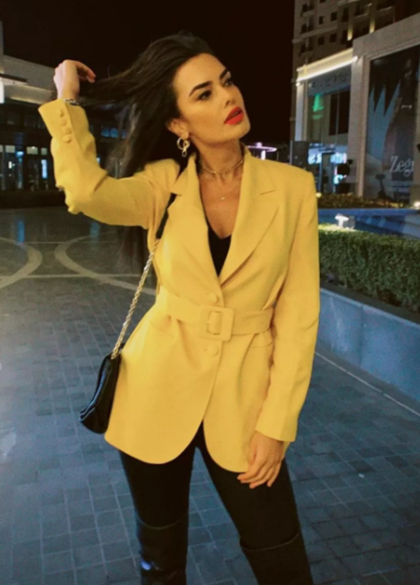 O Ses Türkiye'nin sunucusu Saadet Özsırkıntı göz kamaştırdı! Estetik yanıtı...