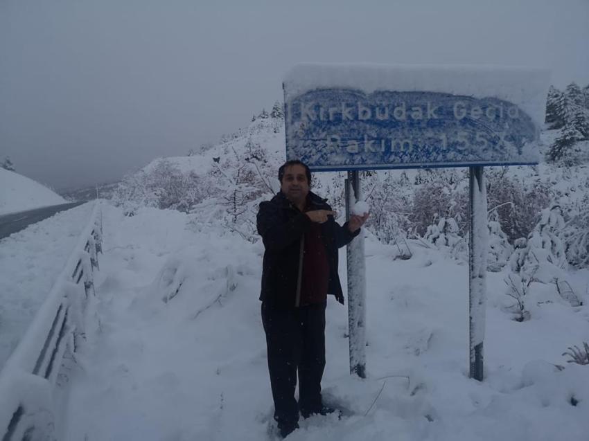 Kar geri döndü! Şimdiden 30 santimi aştı, Meteoroloji'den art arda son dakika uyarıları geliyor, alarm seviyesine geçildi, onlarca kentte...