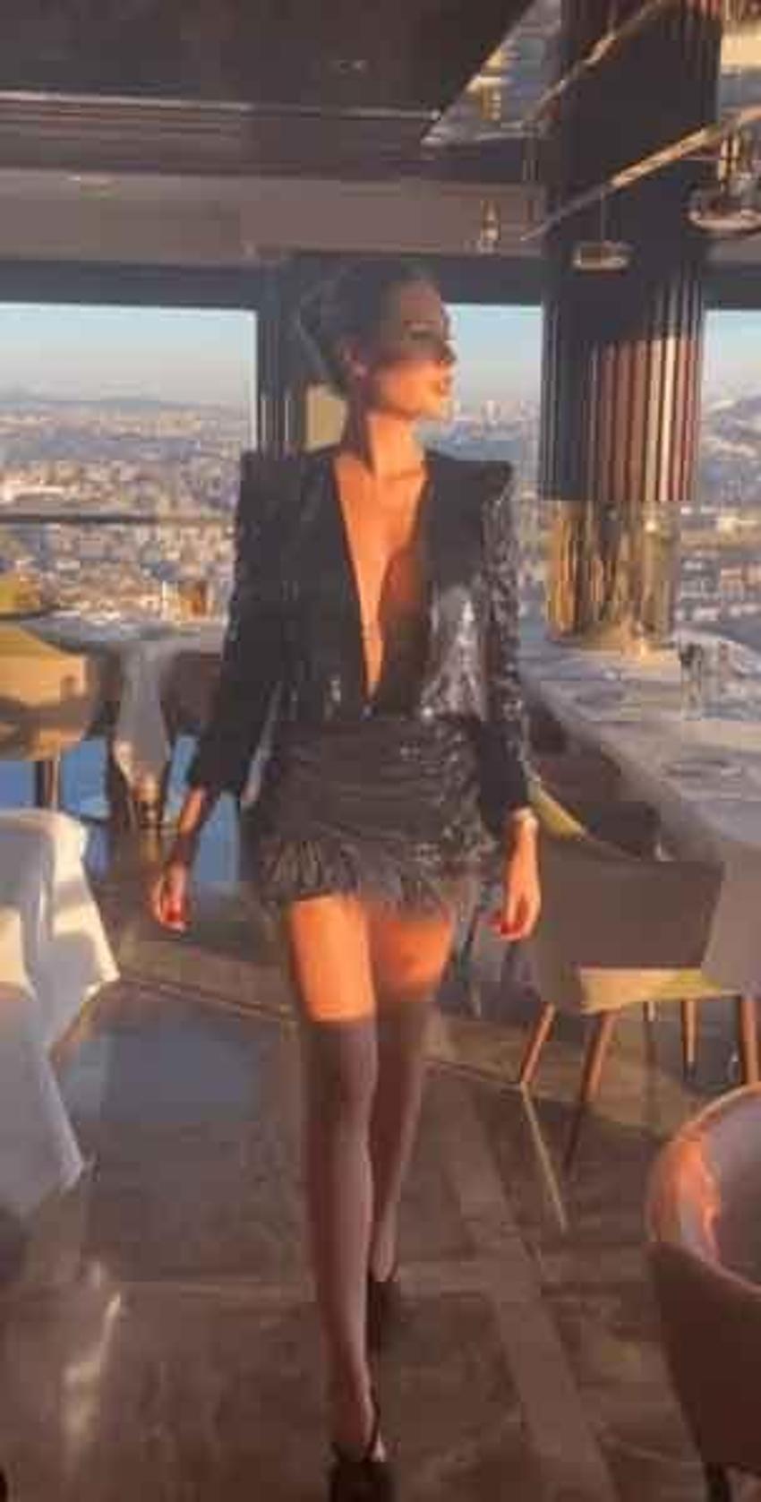 Serdar Ortaç'ın eski eşi Chloe Loughnan'dan cesur paylaşım