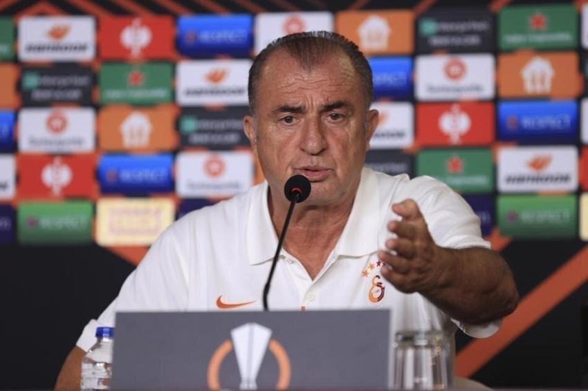 Fatih Terim Lazio maçını bıraktı Cüneyt Çakır'ı hedef aldı! 'Bize gelince her hafta kural değişiyor'