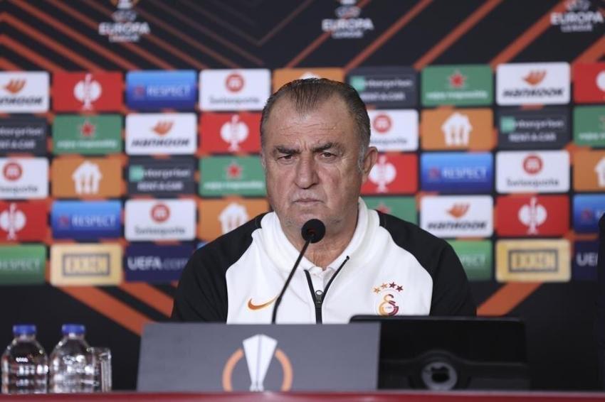 Fatih Terim Lazio maçını bıraktı Cüneyt Çakır'ı hedef aldı! 'Bize gelince her hafta kural değişiyor'