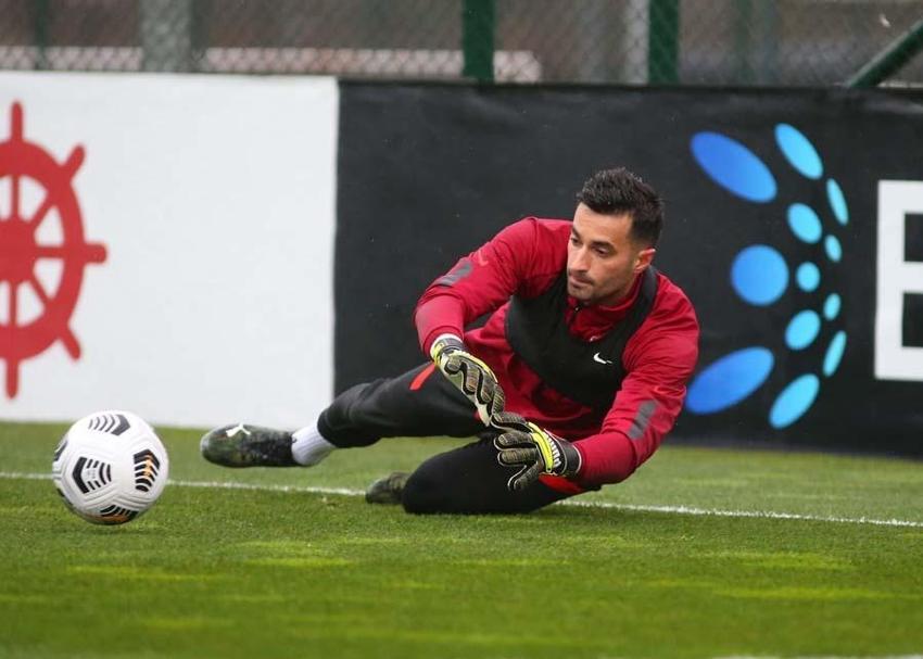 Çaykur Rizespor Başkanı Tahir Kıran: Gökhan Gönül bana Fenerbahçe'den ayrılık sebebini açıkladı