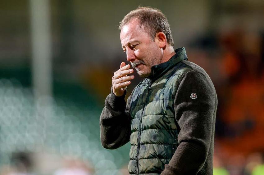 Sergen Yalçın isitifasını verdi! Futbolcularla vedalaştı... Geçici teknik adam ve adaylar belli oldu...