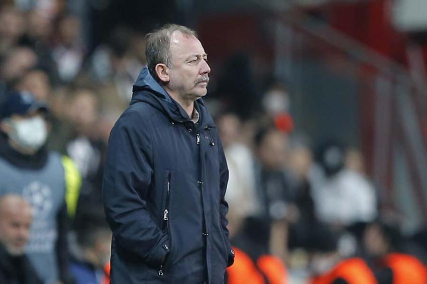 Sergen Yalçın isitifasını verdi! Futbolcularla vedalaştı... Geçici teknik adam ve adaylar belli oldu...