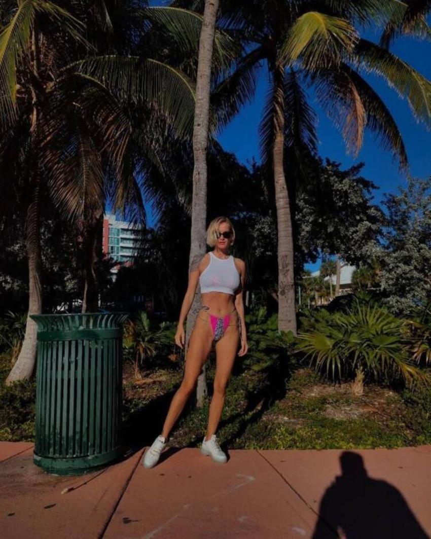 Didem Soydan, Miami tatilinden mest eden kareler paylaştı
