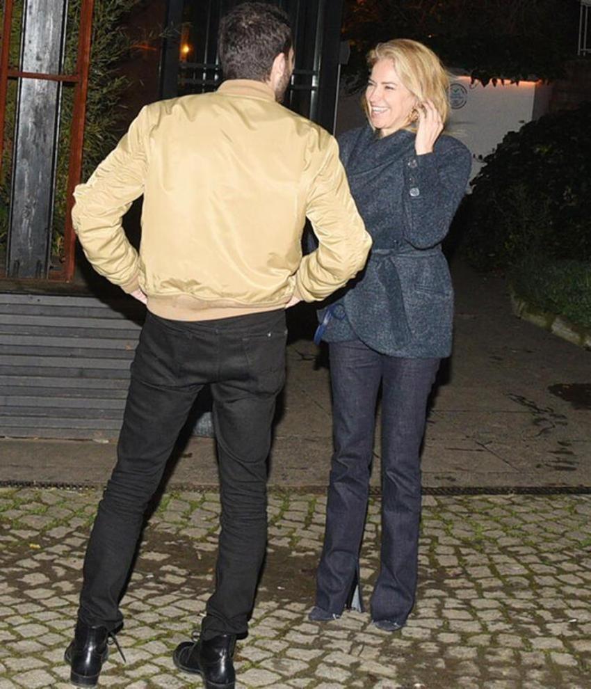 Burcu Esmersoy'un yeni sevgilisi ortaya çıktı! 'İlişkimiz uzun zamandır var'