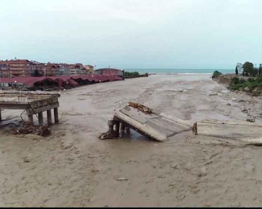 Karadeniz için korkutan uyarı! İklim değişikliği ile sel ve heyelanlar artacak