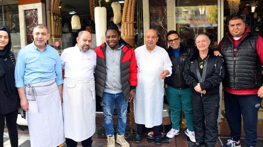 Tuğba Özay gelin oldu!