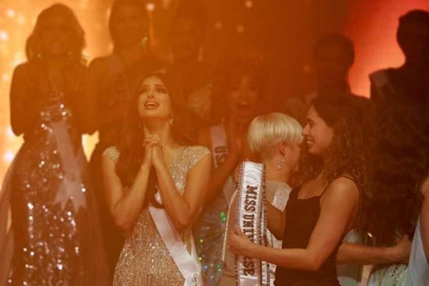 2021 Kainat Güzeli Harnaaz Sandhu oldu! 'Miyavlayarak' tacı taktı...