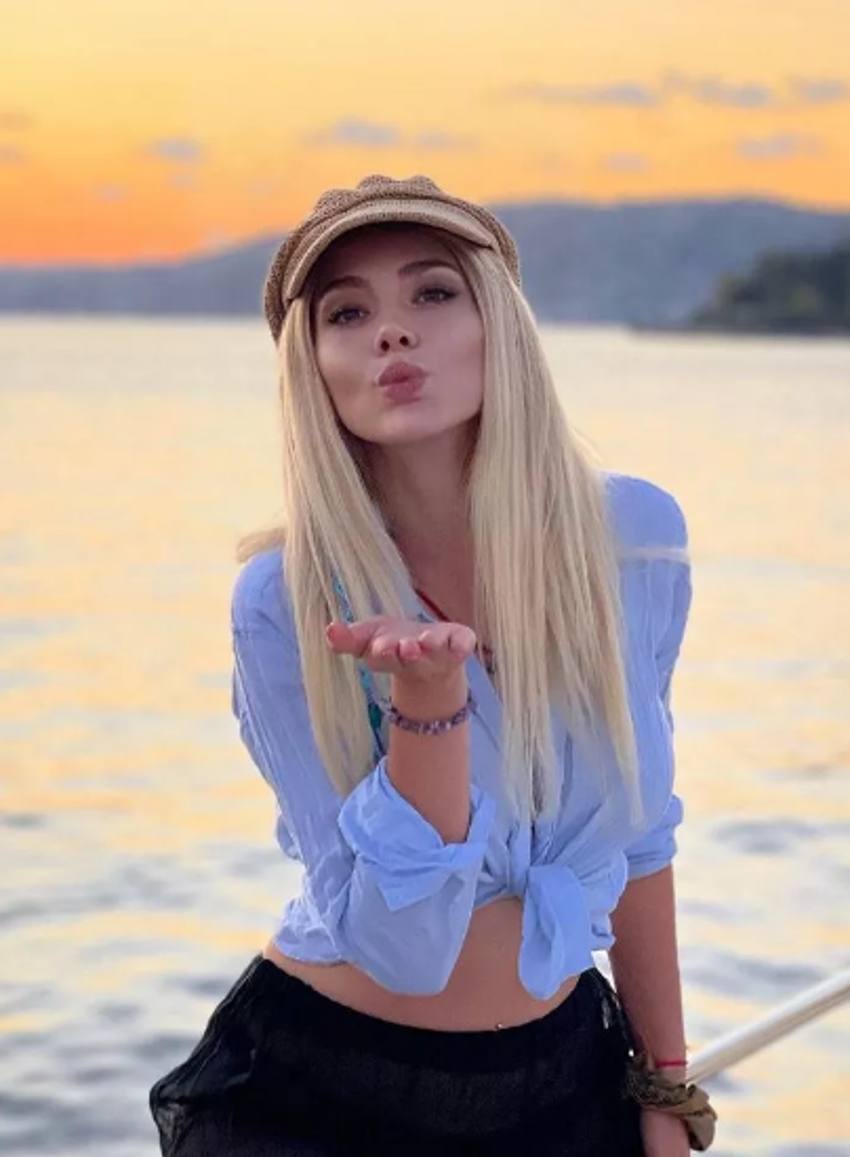 İsmail Balaban ve İlayda Şeker'den aşk pozu!