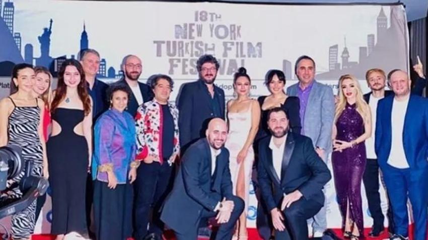 Bir Zamanlar Çukurova'nın Saniye'si Selin Yeninci New York'tan paylaştı!
