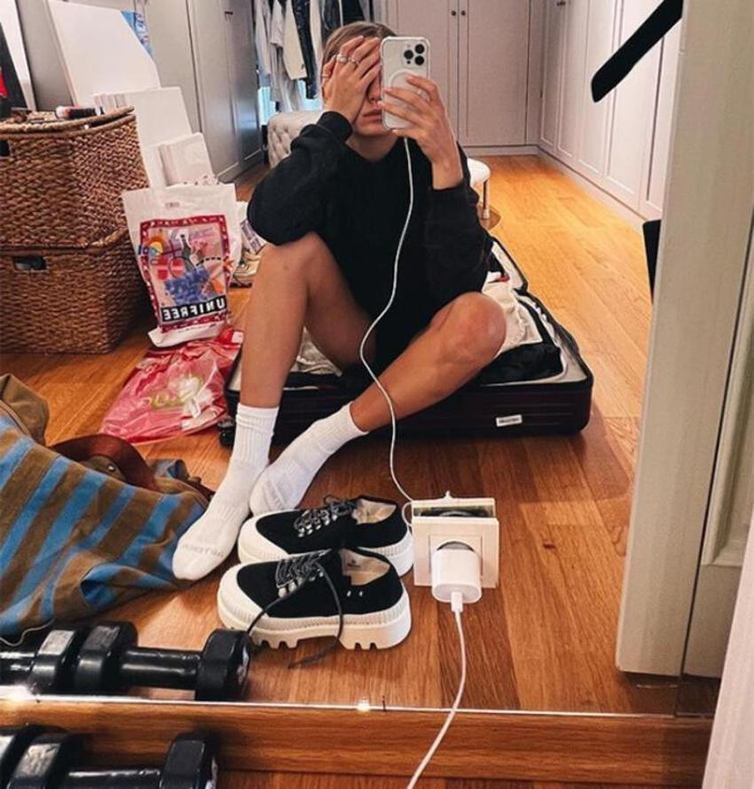 Serenay Sarıkaya paylaştı,herkes o detaya takıldı!