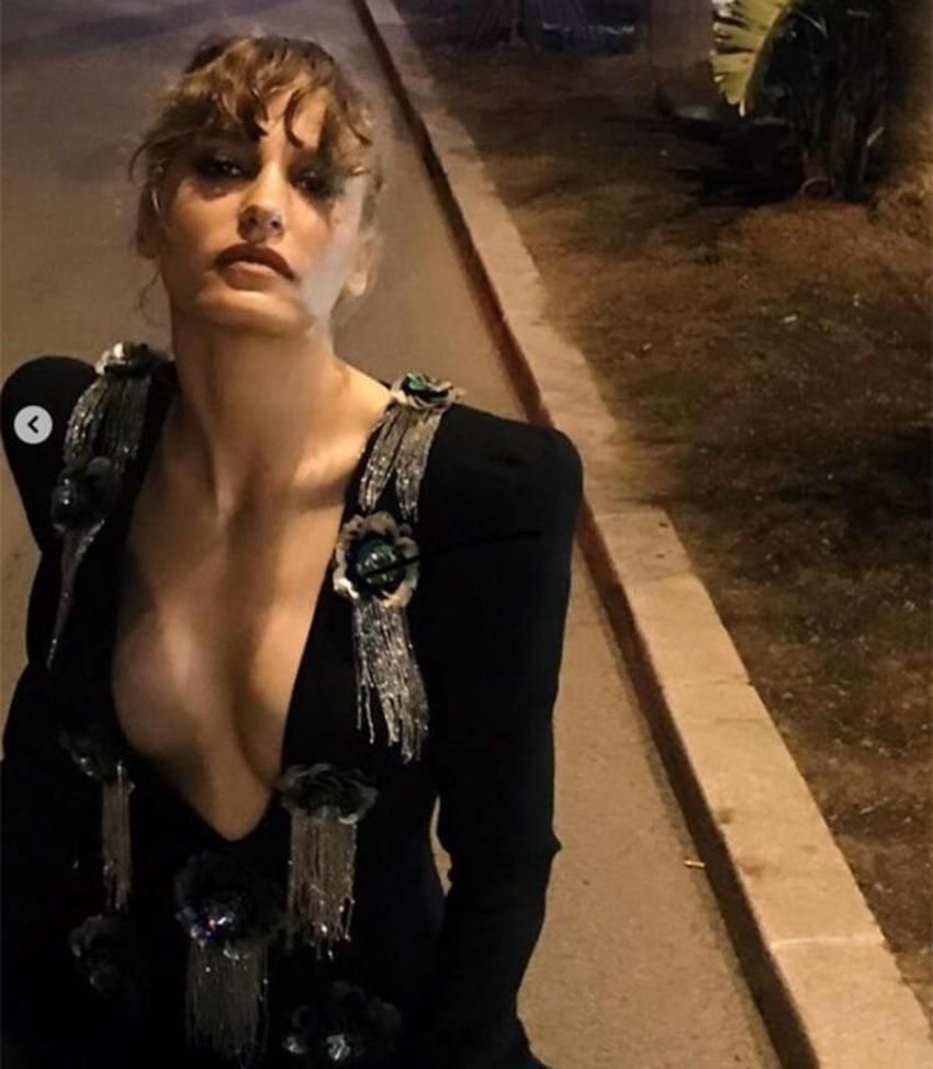 Serenay Sarıkaya paylaştı,herkes o detaya takıldı!