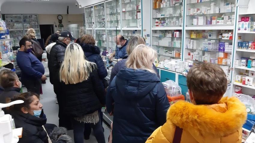 Bulgarlar ilaçlarını Edirne’den alıyor