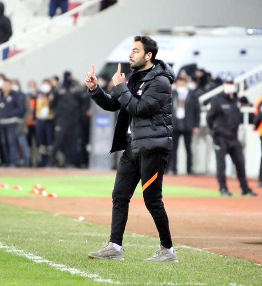Burak Elmas şok oldu! Fatih Terim'e isyan 'Bu adamı sen öldürdün sen bitirdin hocam'
