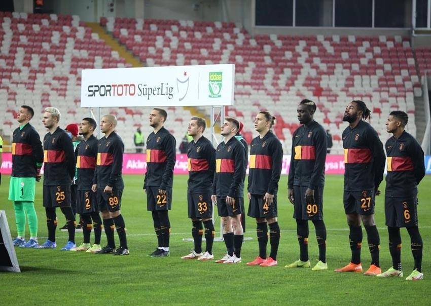 Burak Elmas şok oldu! Fatih Terim'e isyan 'Bu adamı sen öldürdün sen bitirdin hocam'