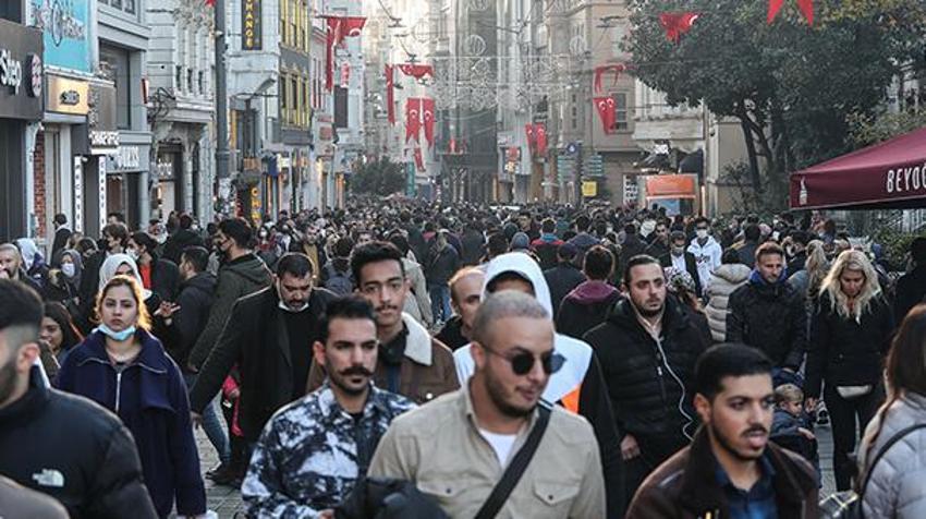 Hafta içi hafta sonu sokağa çıkma yasağı ve kapanmayla ilgili son dakika gelişmesi! Yeni karar verildi, resmen değişti! Tüm Türkiye'de artık...