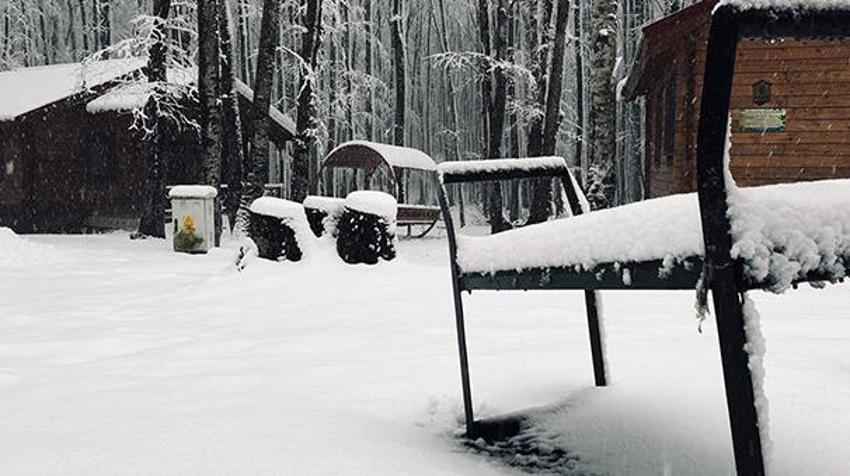 Kar yağışı başladı! Meteoroloji son dakika uyarmıştı, günlerce devam edecek! Sıcaklık eksiye düşüyor, İstanbul, Ankara ve birçok ilde...