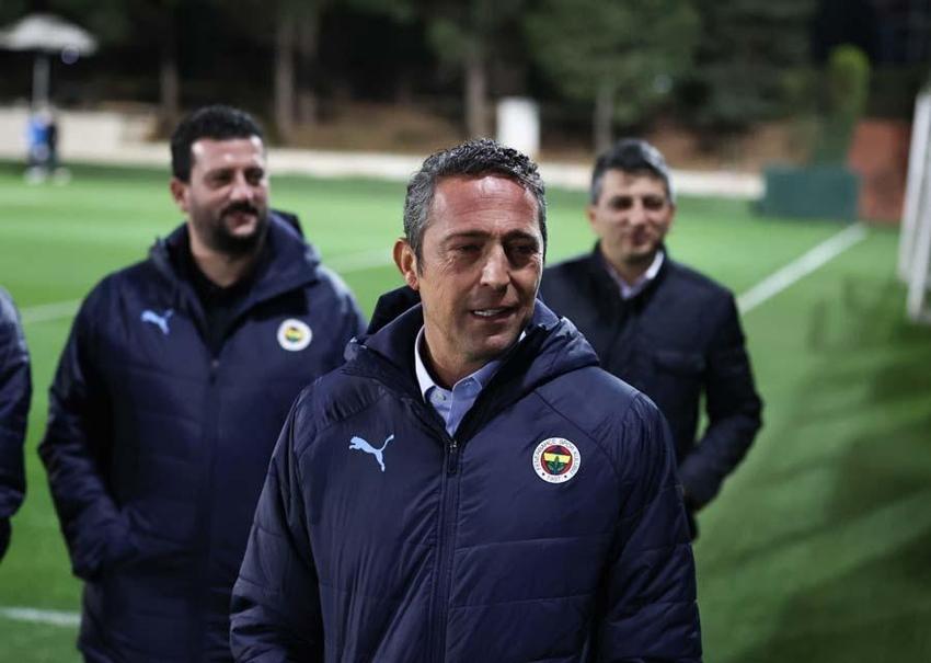 Fenerbahçe'den olay transfer! 14 yaşındaki İsak Vural Türkiye'ye geliyor...