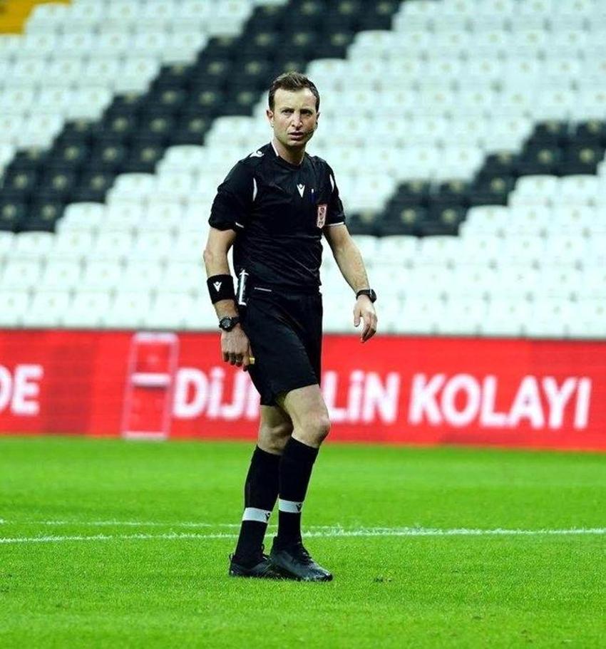 Erman Toroğlu Süper Lig'de yaşanan skandal olayı ortaya çıkardı! Hakem maçtan sonra önce indirip sonra top toplayıcıyı...