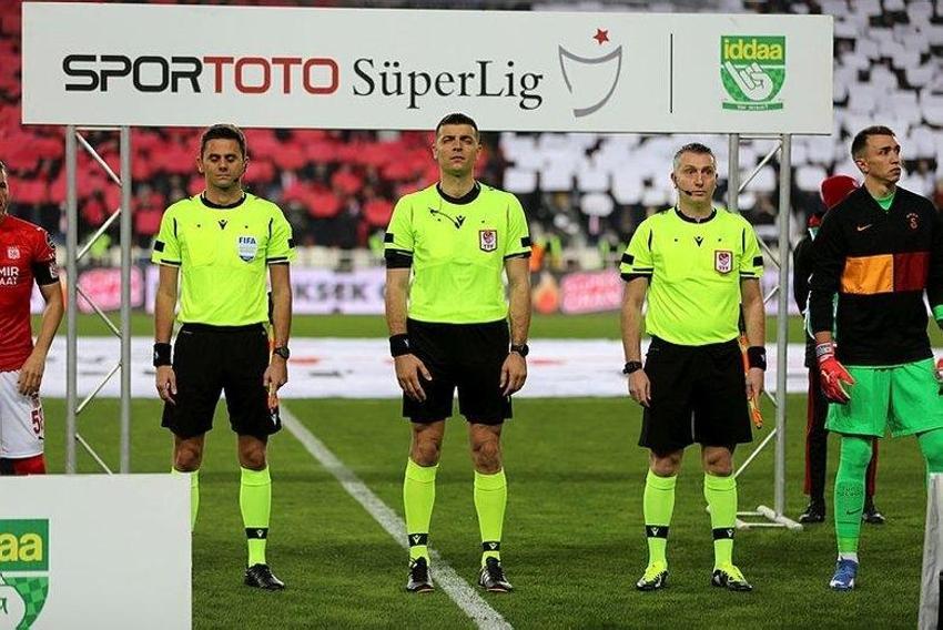Erman Toroğlu Süper Lig'de yaşanan skandal olayı ortaya çıkardı! Hakem maçtan sonra önce indirip sonra top toplayıcıyı...