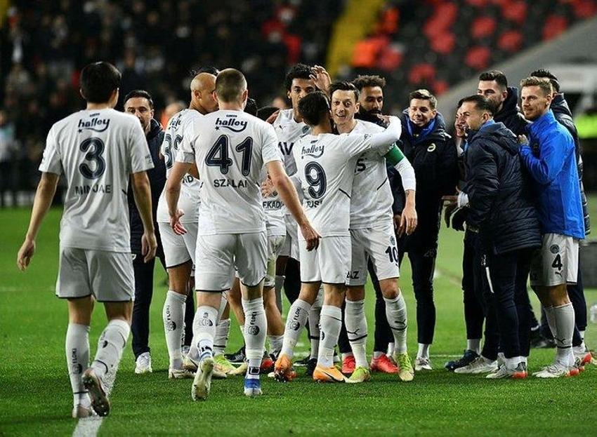 Gündeme damga vuracak sözler! 'Derbiden sonra büyük bir ihtimalle Ali Koç ve Ahmet Nur Çebi...'