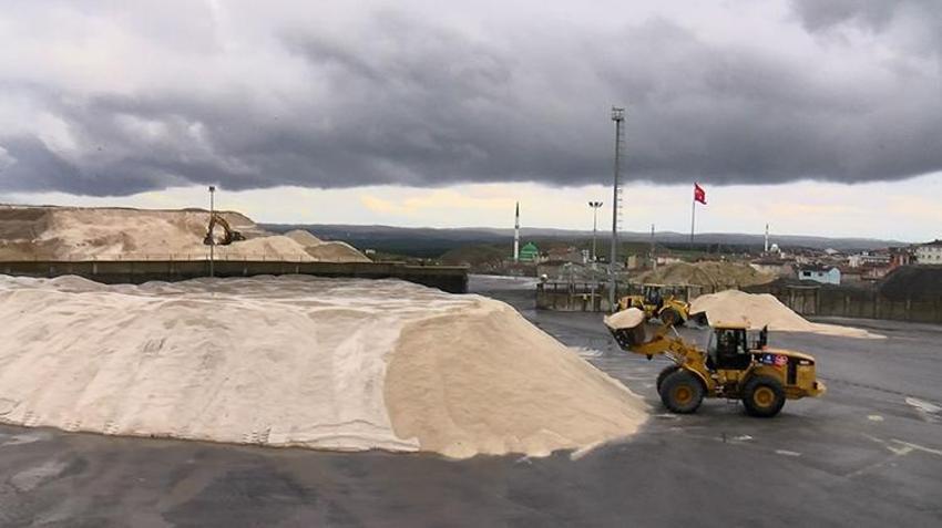 Kar bu gece dönüyor! Radarda göründü, Meteoroloji son dakika kodu ile duyurdu, sıcaklıklar aniden düşüyor, onlarca kent için alarma geçildi, pek çok yerde başladı, İstanbul'a geliyor...