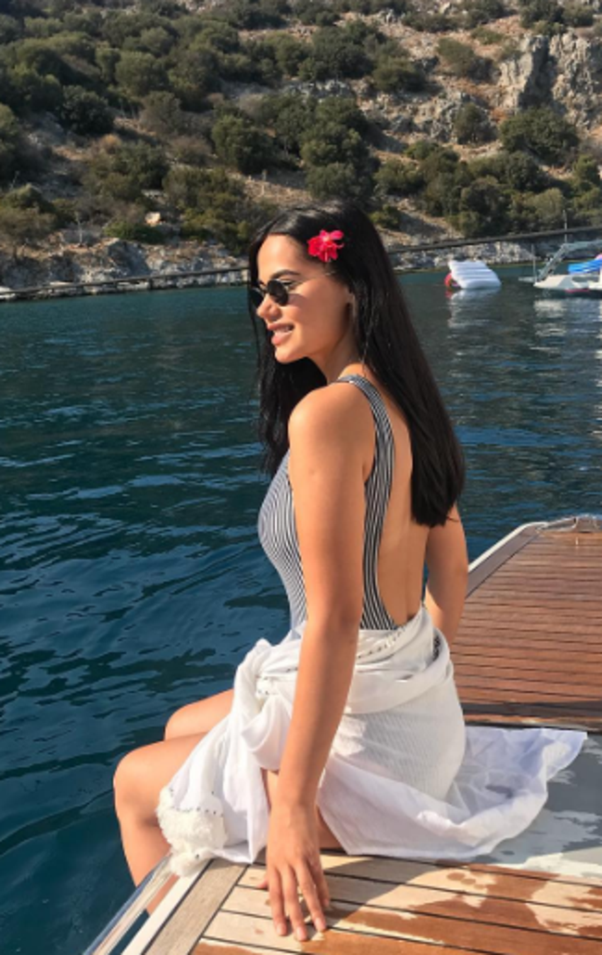 Adriana Lima'ya benzerliğiyle olay olmuştu! Fatmagül Fakı şimdi ne yapıyor?